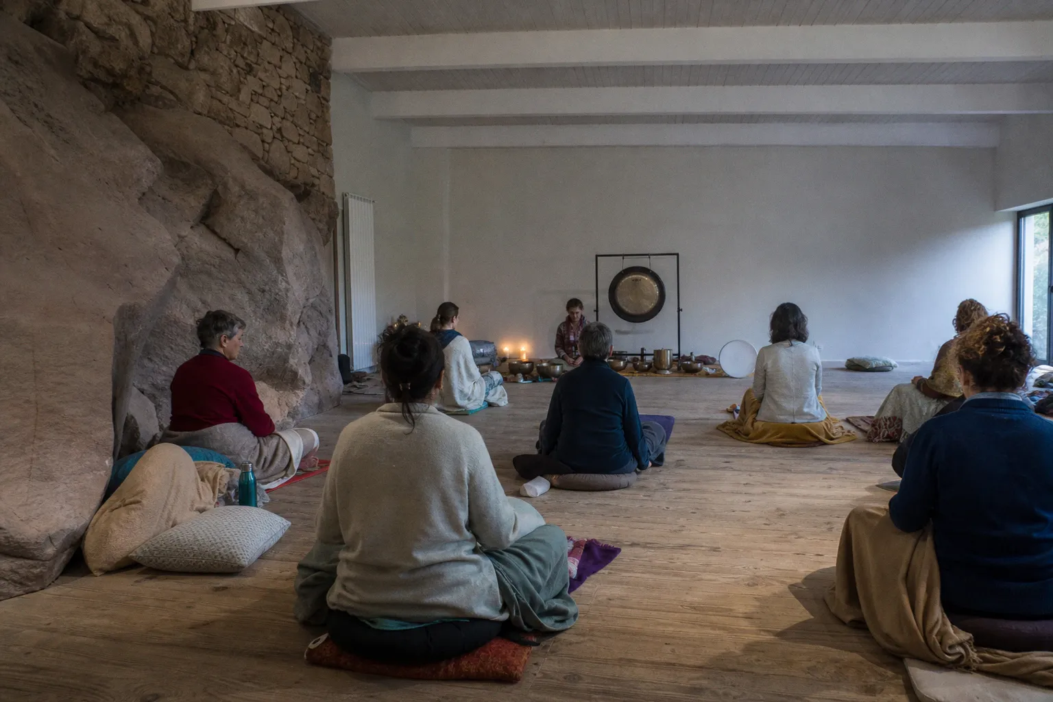 Méditation et voyage sonore à Thannenkirch : une soirée de reconnexion au cœur du Taennchel