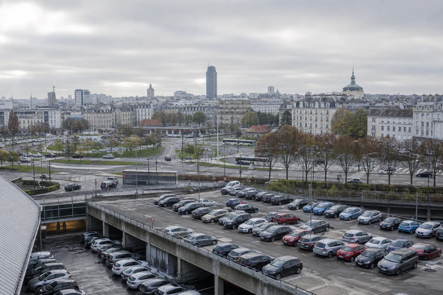 Sophrologue à Nantes : guide des séances de relaxation et sylvothérapie